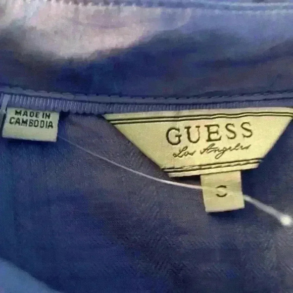 Guess Floral Blouse NWOT - Picture 4 of 7